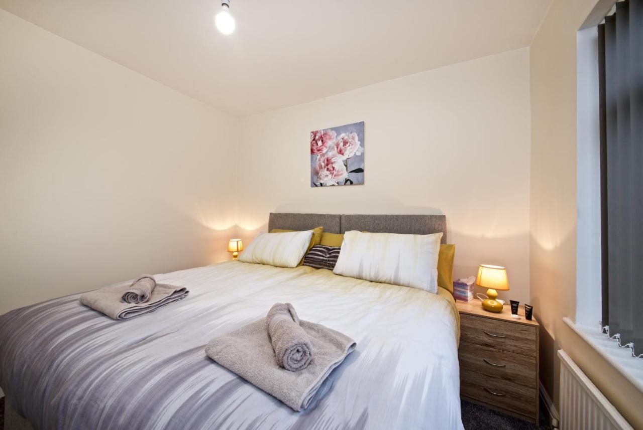 Beautiful Cozy Home With Free Parking Mánchester Exterior foto
