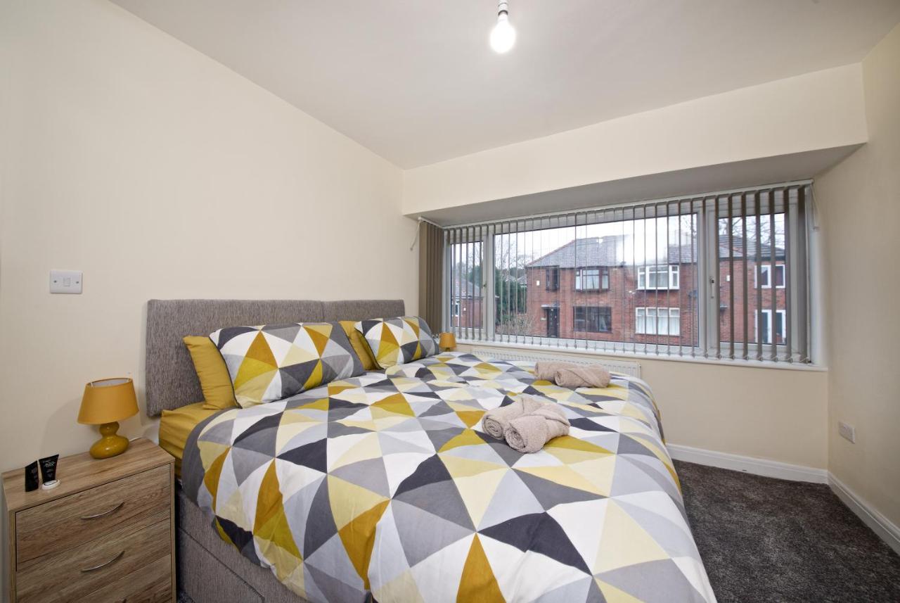 Beautiful Cozy Home With Free Parking Mánchester Exterior foto